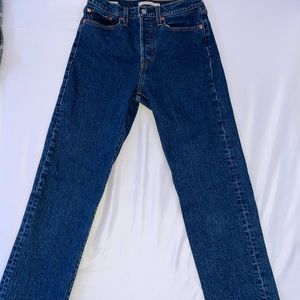 Levi’s wedgie straight jeans